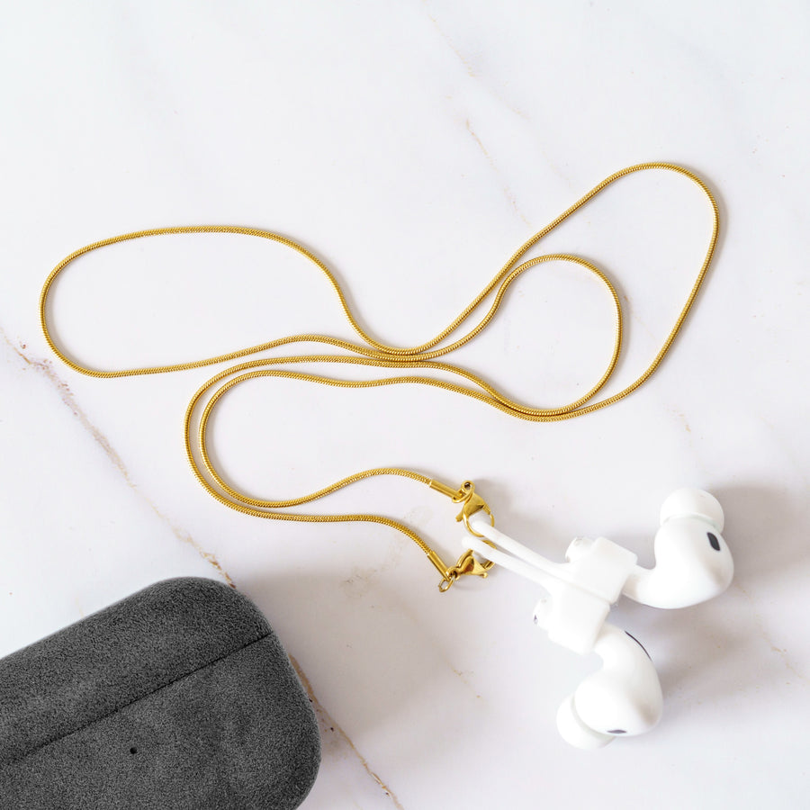 AirPods Kette ’’Louisa’’ Magnetisch | Halteband für Kopfhörer mit Silikon | Halskette