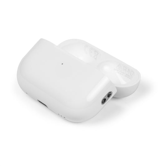 AirPods Pro 2 Ladecase – Rückansicht mit Pairing-Taste