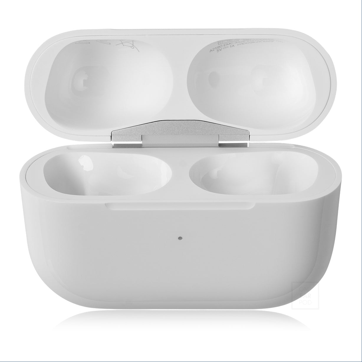AirPods Pro 1 MagSafe Ladecase – Rückansicht mit Pairing-Taste